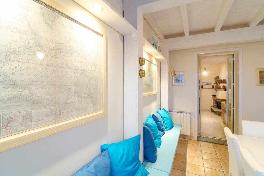 Casa Delle Zammare Fronte Mare Centro Storico Holiday home