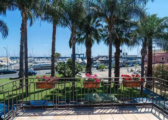 Casa Delle Zammare Fronte Mare Centro Storico