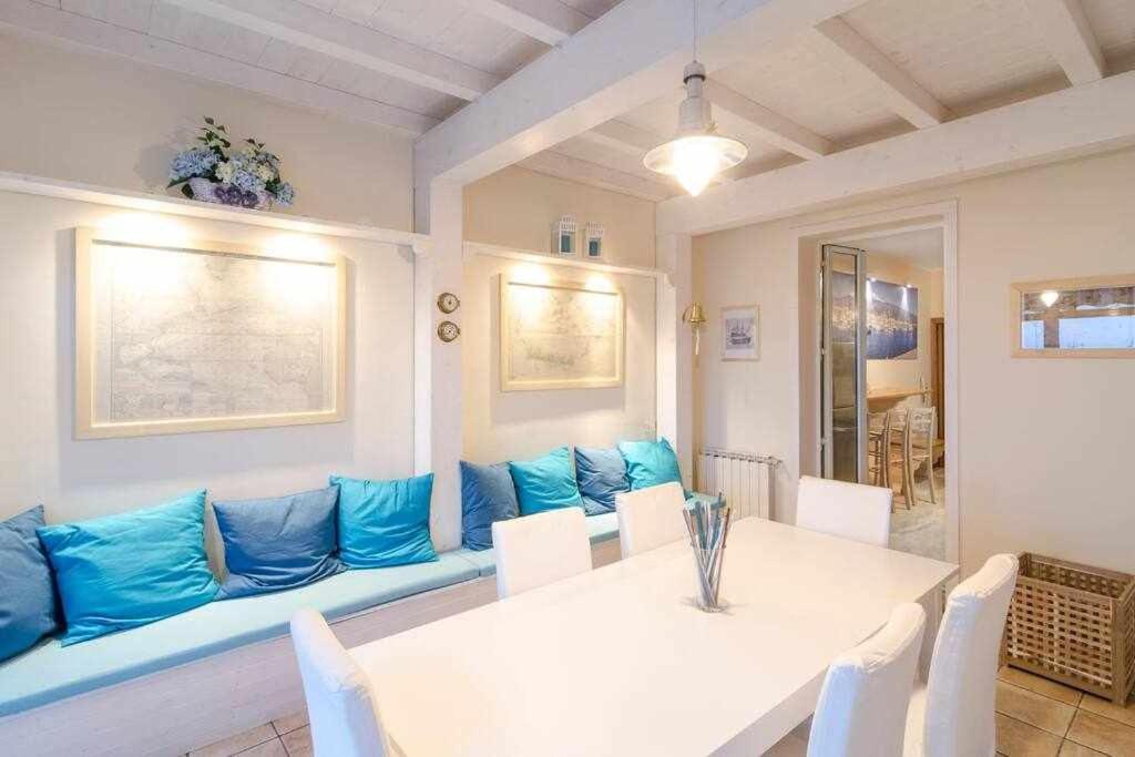 Casa Delle Zammare Fronte Mare Centro Storico Riposto