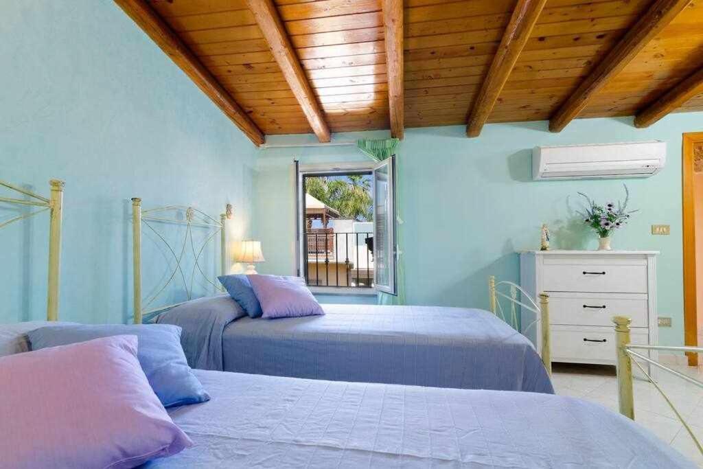 Holiday home Casa Delle Zammare Fronte Mare Centro Storico *