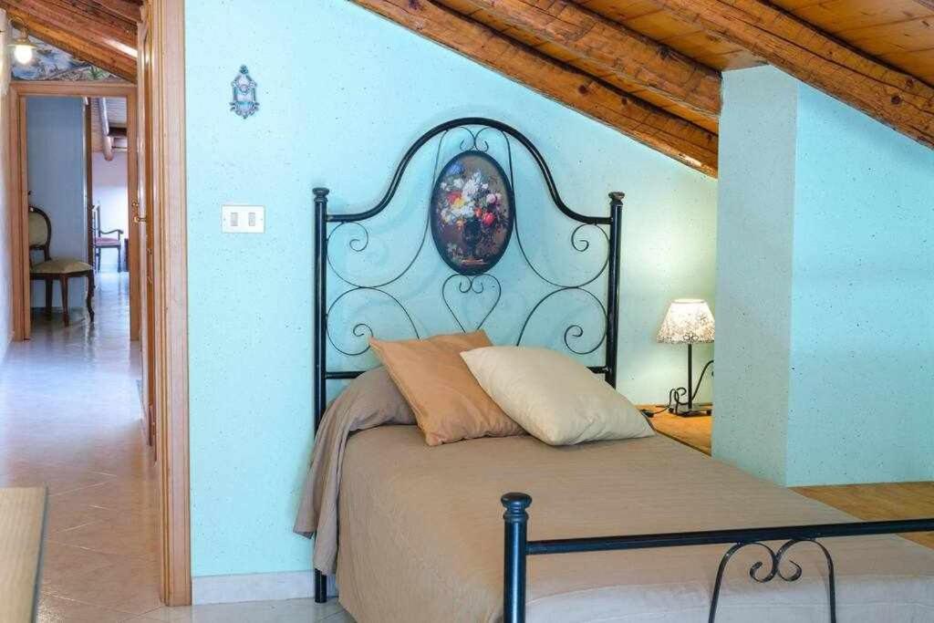 Casa Delle Zammare Fronte Mare Centro Storico