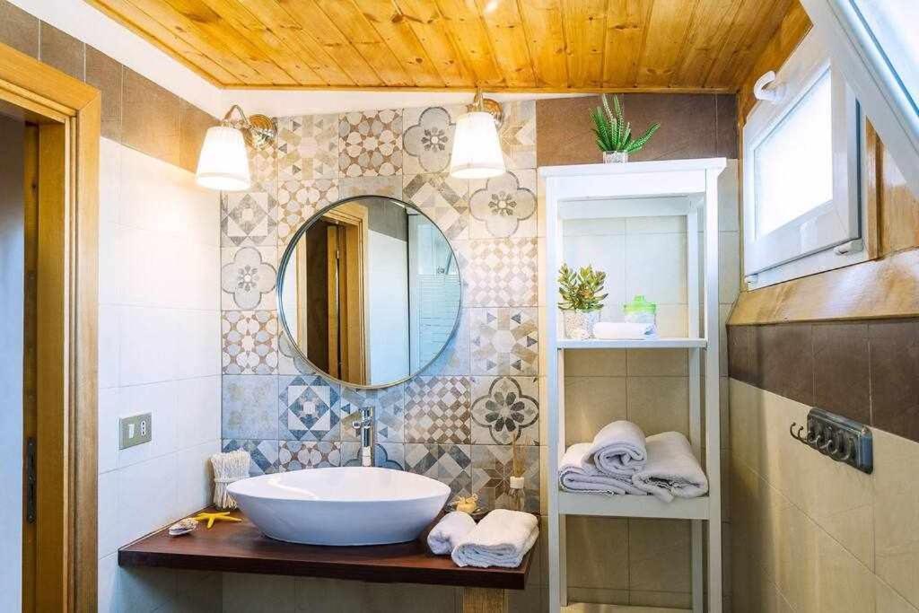 Casa Delle Zammare Fronte Mare Centro Storico Holiday home Riposto