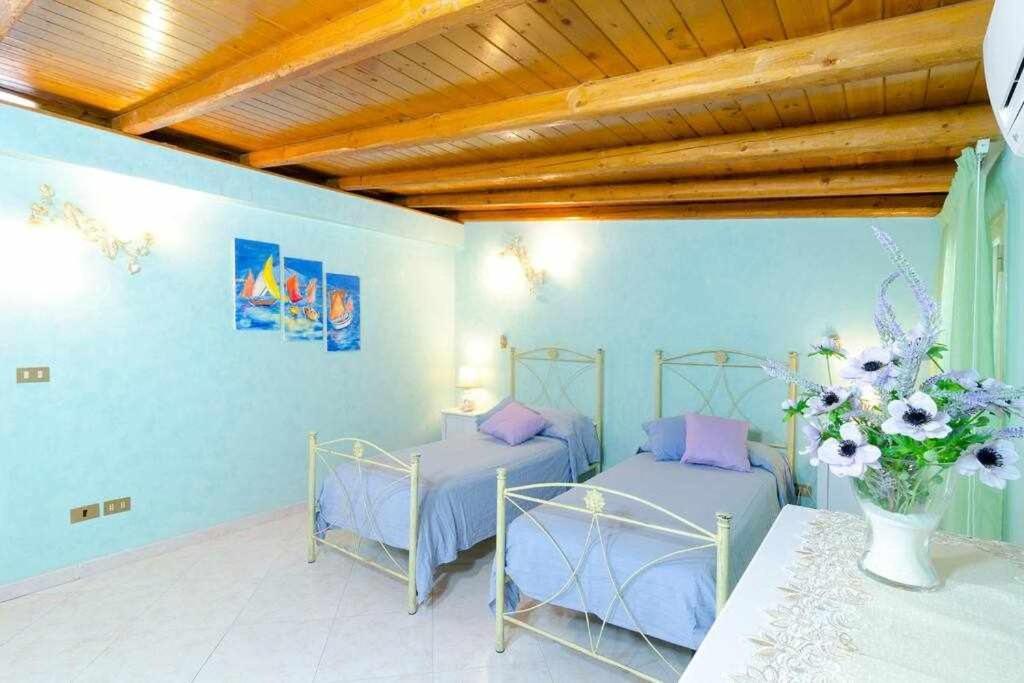 Holiday home Casa Delle Zammare Fronte Mare Centro Storico *